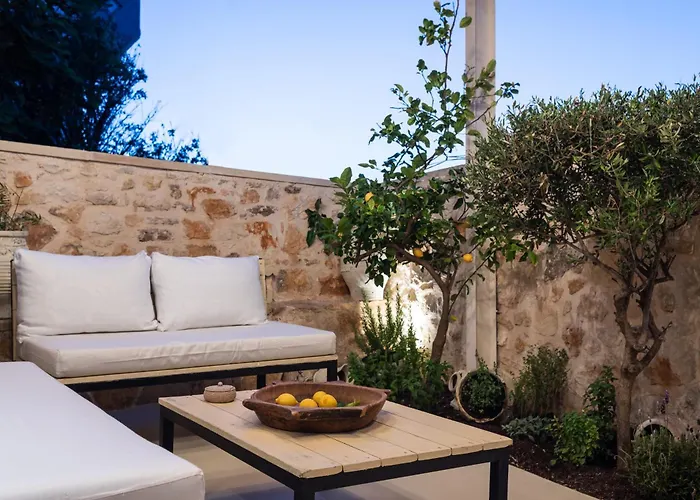 Villa Delta-rho Kalámion