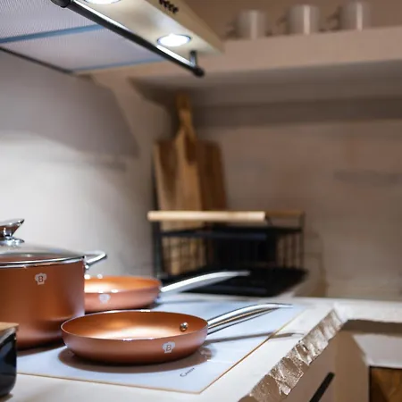 Βίλα Delta-rho Kalámion