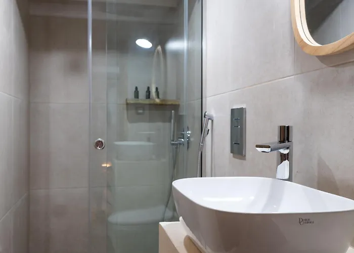 Delta-rho Вилла